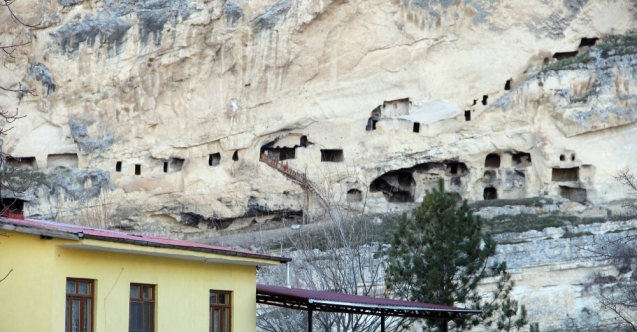 TUNCELİ’DEKİ ’URARTU MAĞARALARI’ TURİZME KAZANDIRILIYOR.